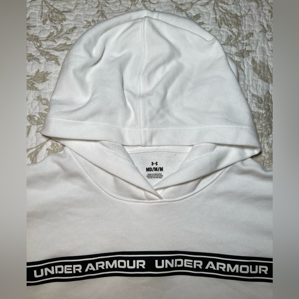 Under Armour Rival Logo Cropped Pullover Hoodie, size medium - Picture 3 of 11